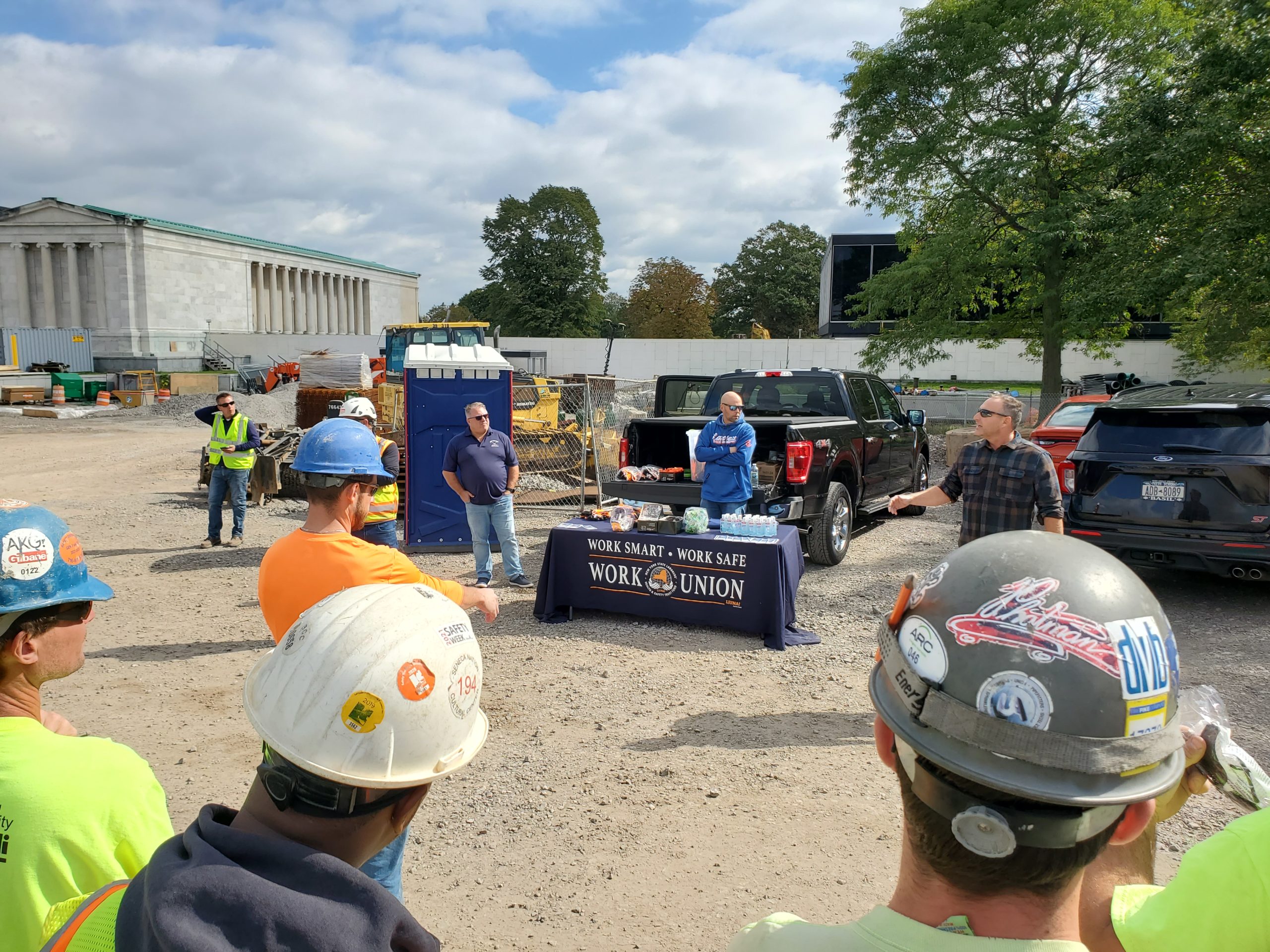 Job Site Visit Buffalo's AlbrightKnox Campus Development and